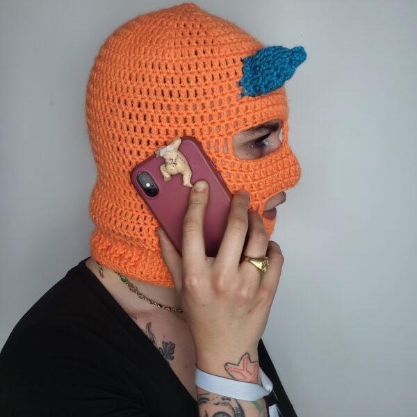 Cagoule orange démon cornes bleu – Image 3