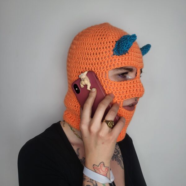 Cagoule orange démon cornes bleu – Image 2