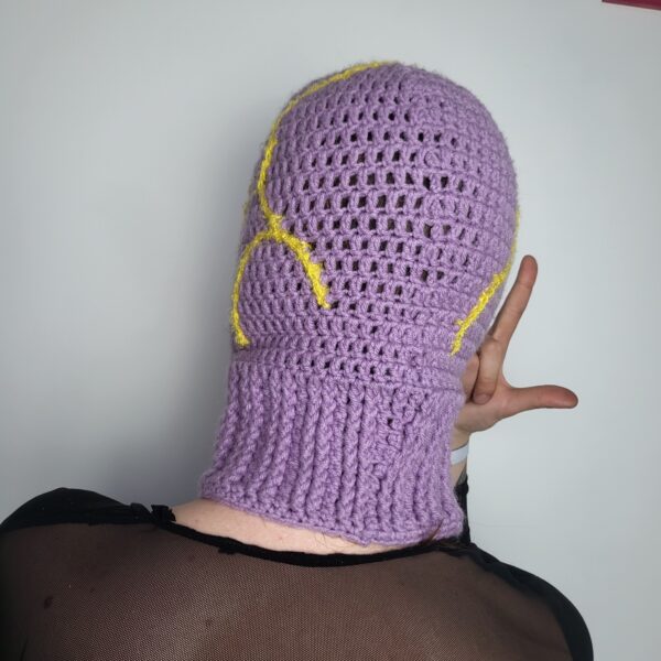 Cagoule mauve et jaune éclair – Image 5